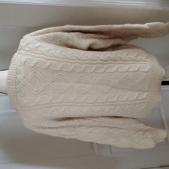 Shamrock Apparel Orginal Cable knit sweater - Picture 2 of 6